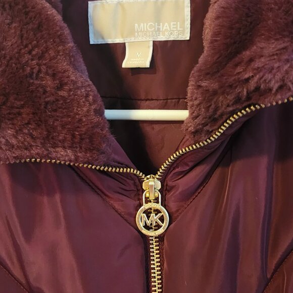 Michael Kors Women's Puff Vest / Maroon Size Medium - Picture 6 of 6